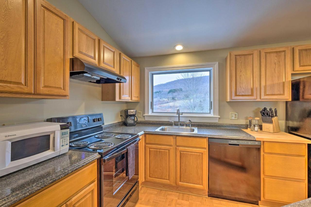 Quiet Catskills Getaway With Deck And Mtn Views New Kingston Екстер'єр фото